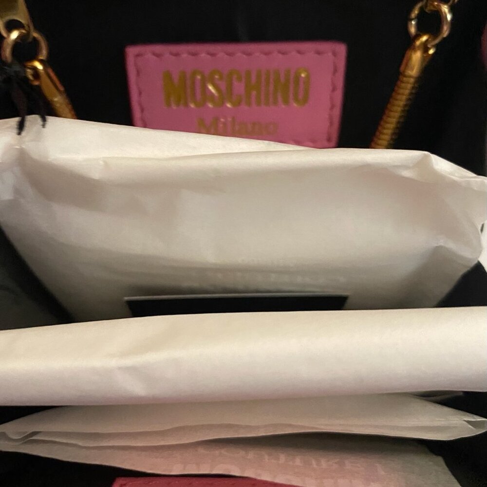 SS22 MOSCHINO Tropical Tan Clutch Pink Padded Nappa Leather Sunscreen 30SPF - Picture 6 of 16
